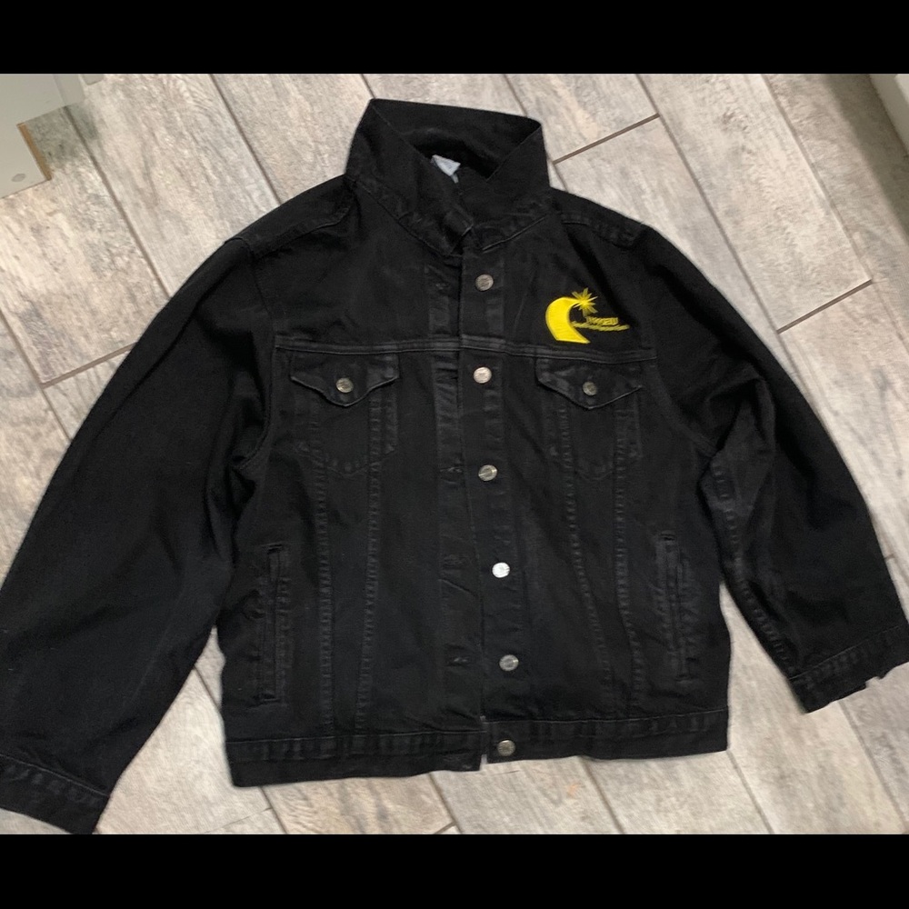 Black Denim Women’s Jacket - Picture 3 of 6
